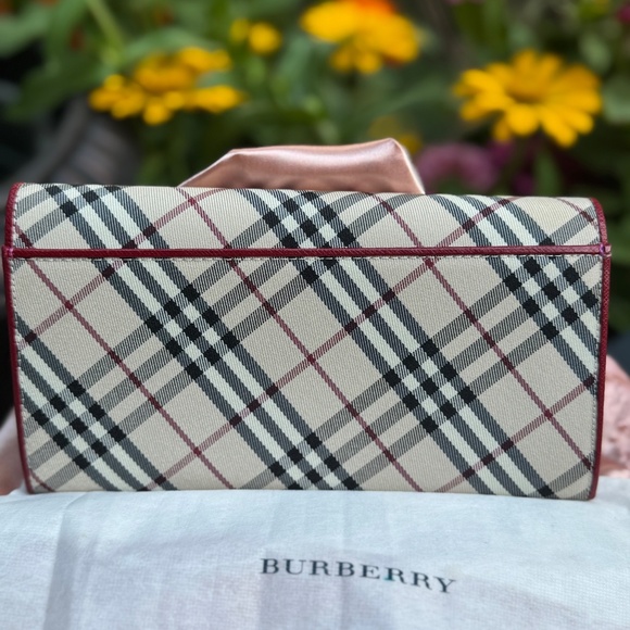 Burberry Check Canvas & Leather Continental Wallet – Red Trim - Picture 2 of 5